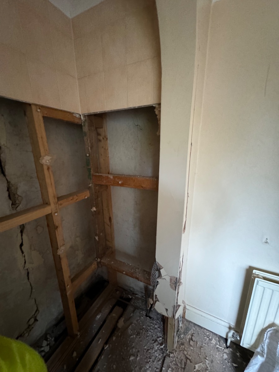 Bathroom Fitter: Image 2